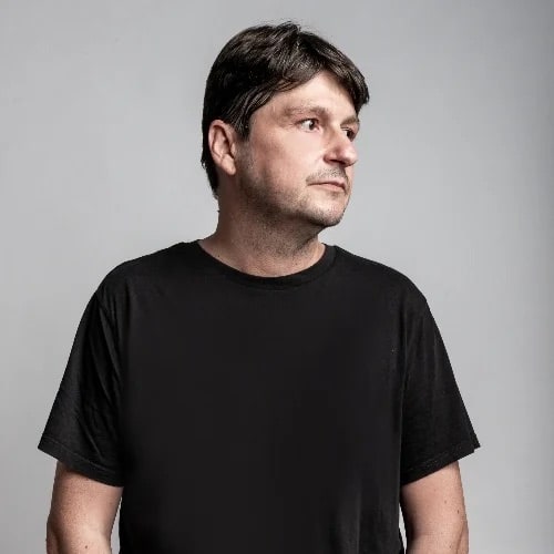 File:Luca Morris.jpeg