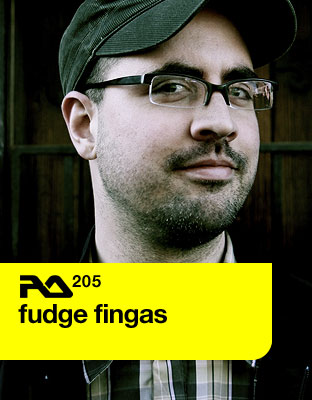 File:2010-05-03 - Fudge Fingas - RA Podcast (RA.205).jpg