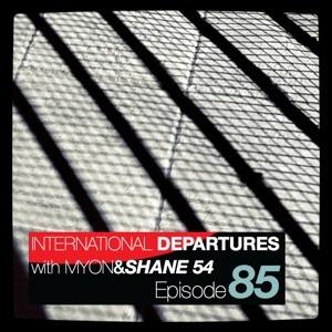 2011-07-13 - Myon & Shane 54 - International Departures 085.jpg
