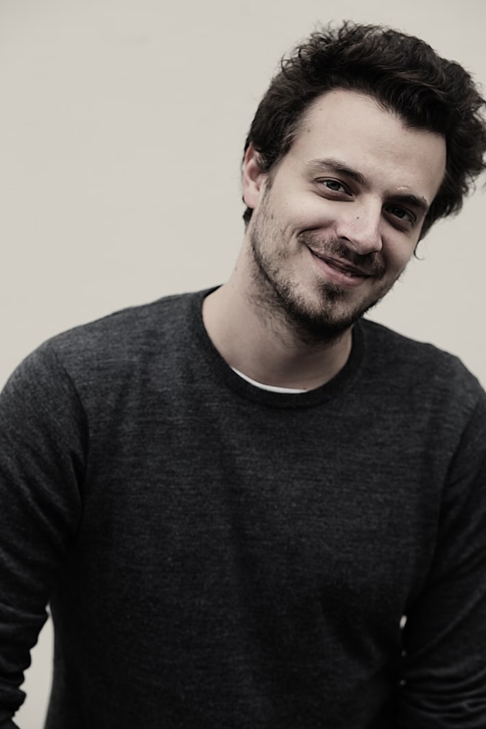 File:Okain - press -4.jpg