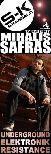Thumbnail for File:2011-09-17 - Mihalis Safras @ Skandalo.jpg