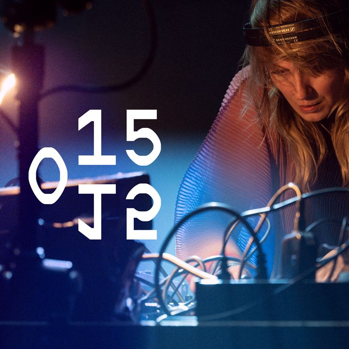 File:2023-11-09 - Nadia Struiwigh - Pink Noise 015.jpg