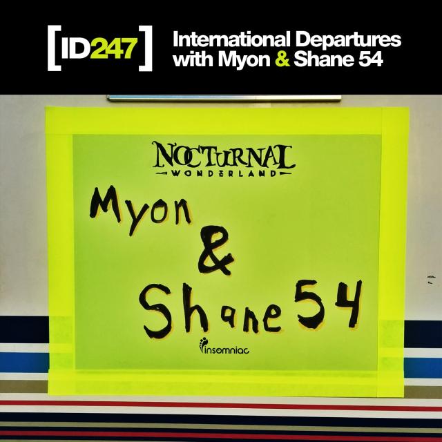 File:2014-09-09 - Myon & Shane 54 - International Departures 247.jpg