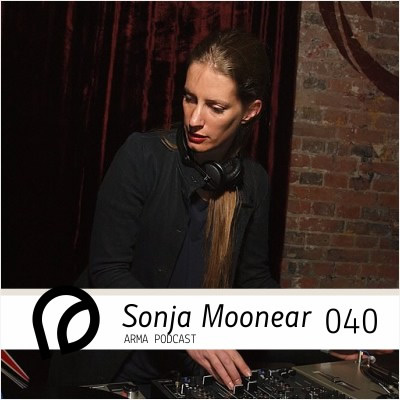 File:2012-04-11 - Sonja Moonear - Arma Podcast 040.jpg