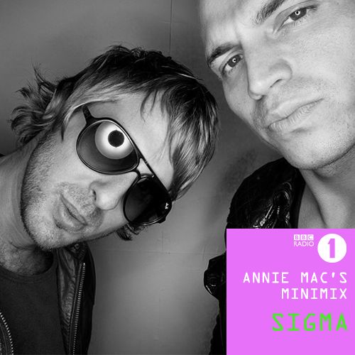File:2015-07-10 - Annie Mac, Sigma - Mash Up.jpg