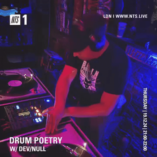 File:2024-12-19 - DevNull - Drum Poetry, NTS Radio -2.gif