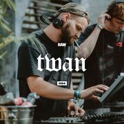 2019-04-28 - TWAN - RAWCAST024