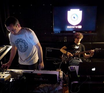 2010-09-21 - Reagenz (Live PA) @ Dommune.jpg