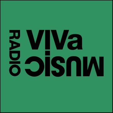 2010-11-18 - Darius Syrossian, Mendo - VIVa Music Radio 006.jpg