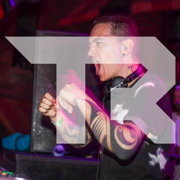 2015-12-04 - DJ Lukas - Techno Centre Podcast 1.jpg