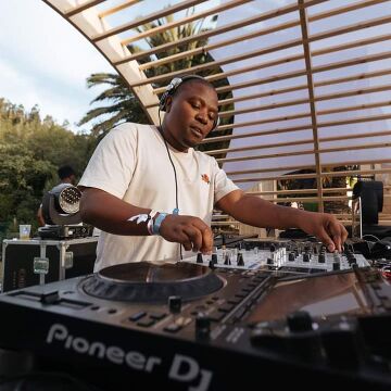 Blanka Mazimela.jpg
