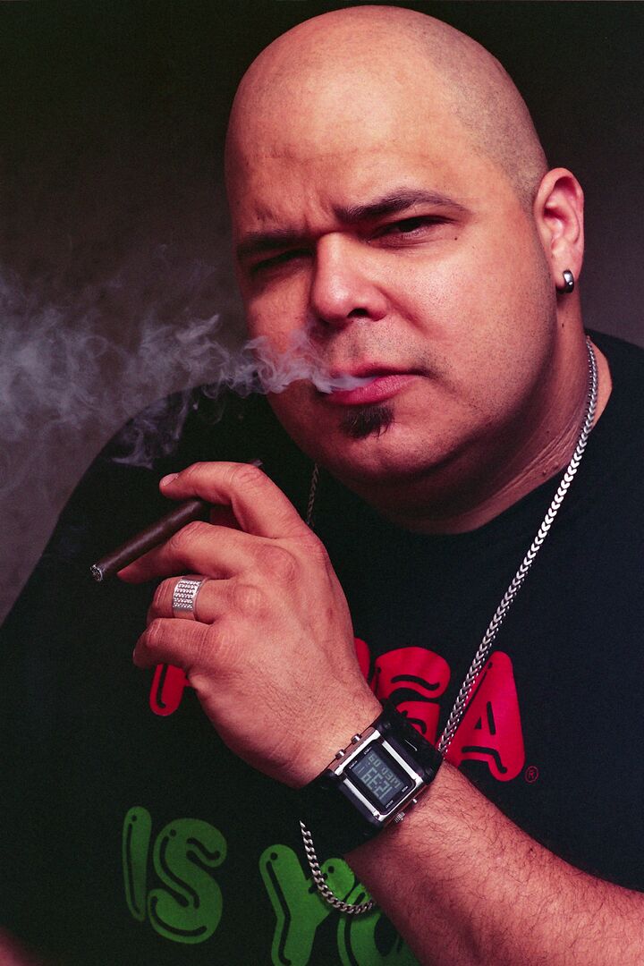 File:DJ Sneak - press 3.jpg