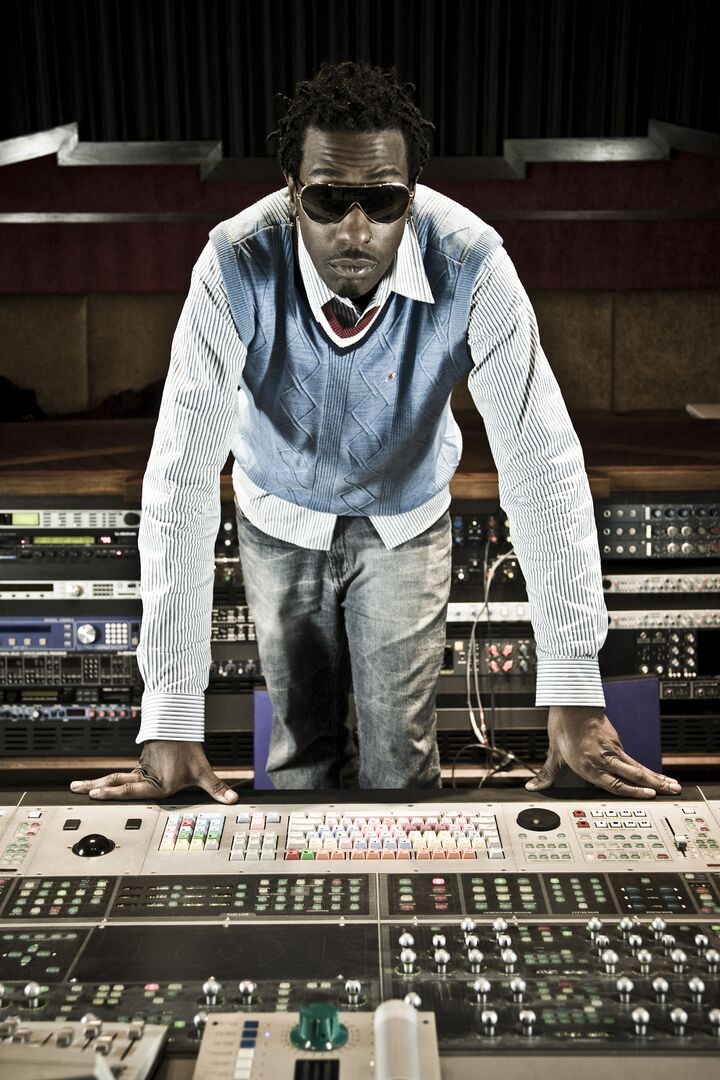 File:Gene Farris -press 3.jpg