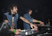 Thumbnail for File:Justice fake live -2.jpg