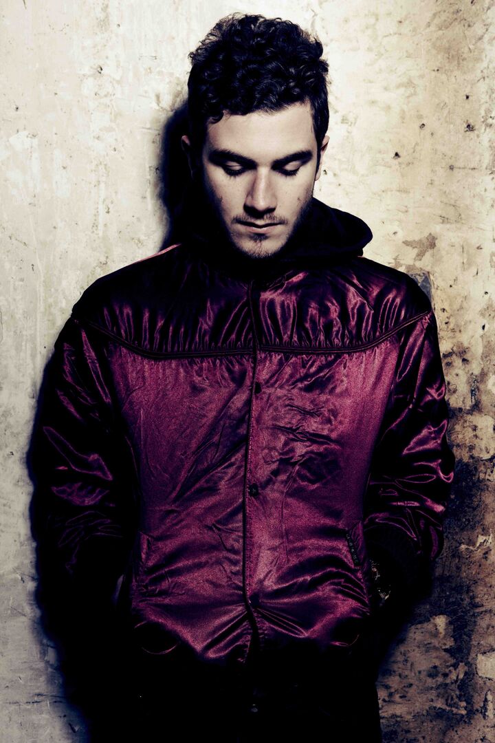 File:Nicolas Jaar - press 9.jpg